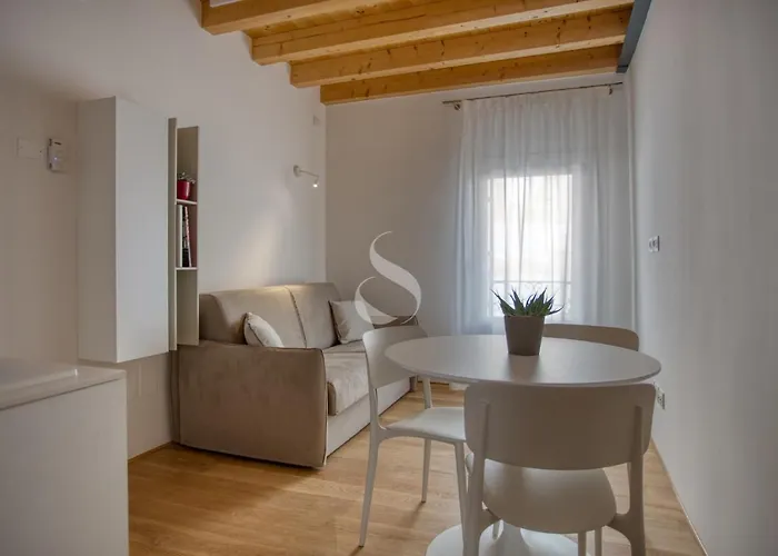 Ca' Dei Battuti Apartment *